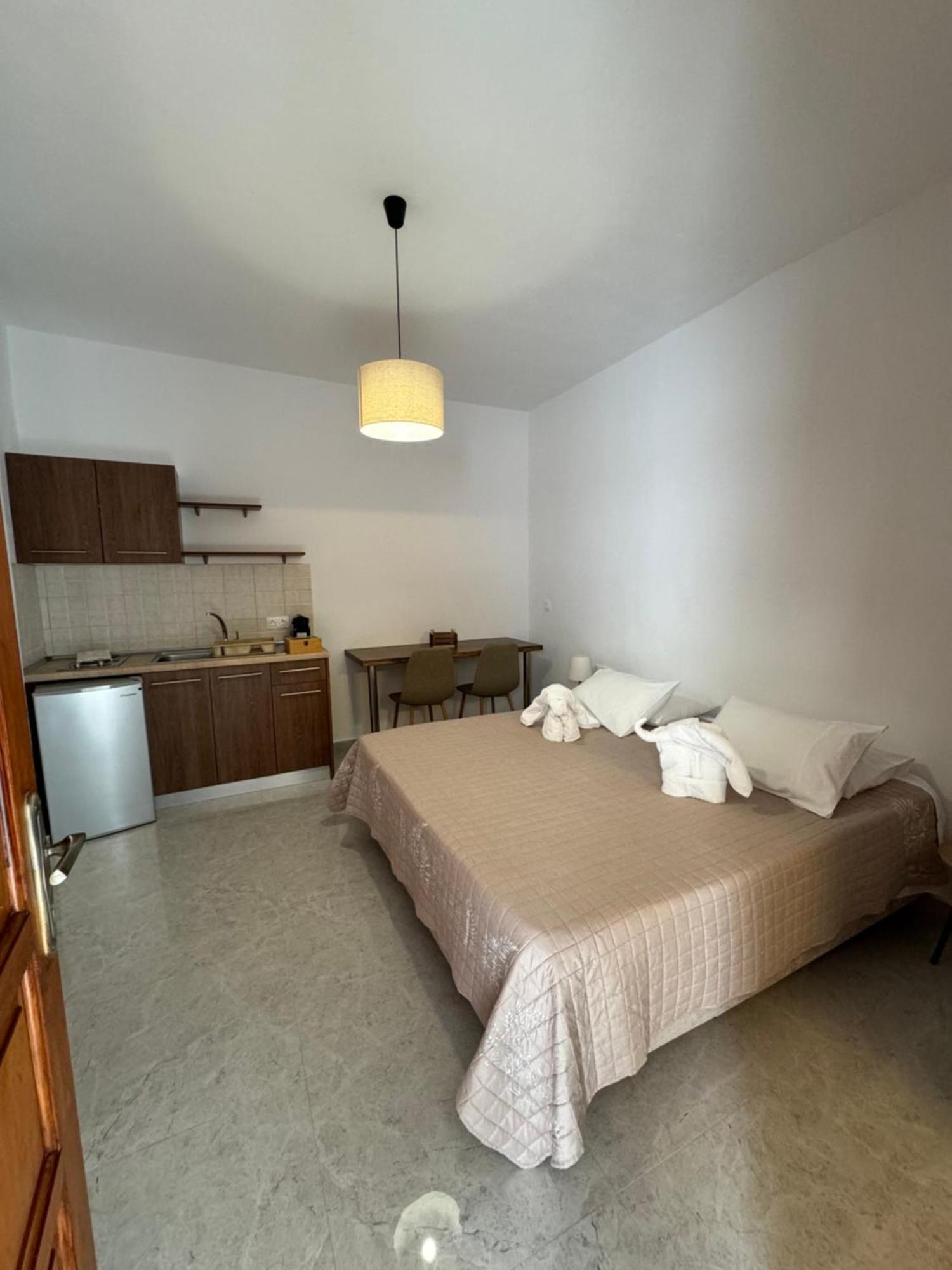 Fedra Apartments Lindos Екстер'єр фото